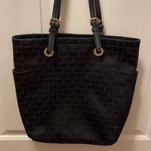 Michael Kors tote